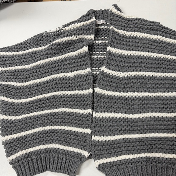 BRUNELLO CUCINELLI
Cropped cardigan and White Striped Women's XXL NWT L69-25 - Picture 3 of 10